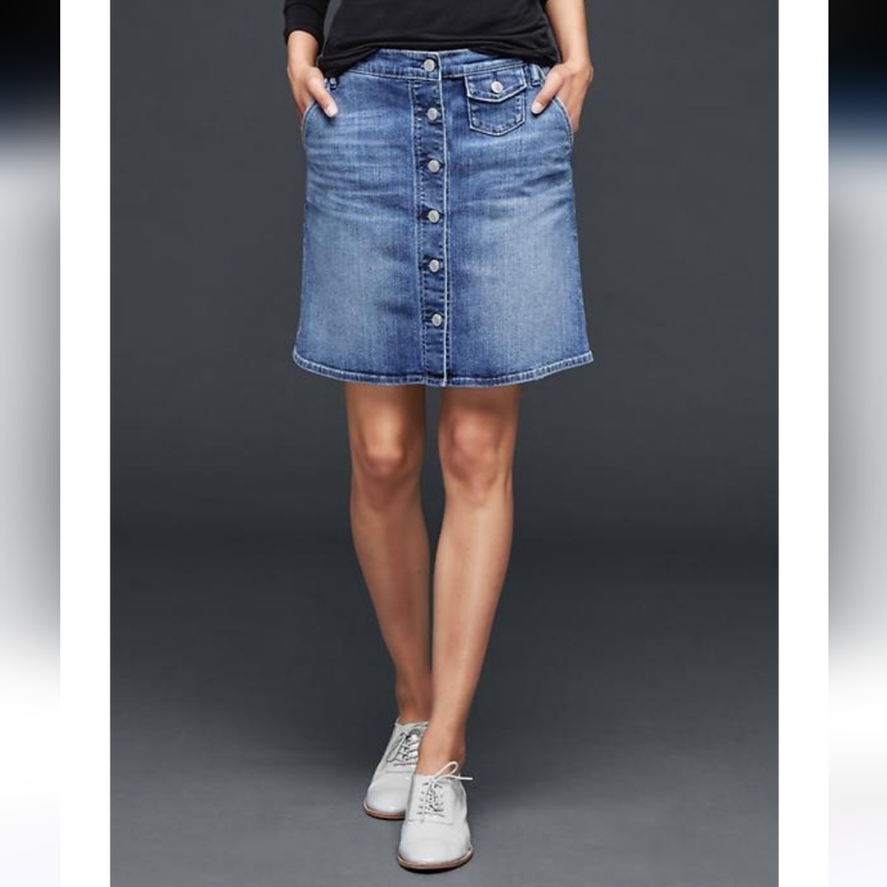 GAP 1969 Denim Skirt Short Mini Size 30 Button Front A-Line Grunge Stretch Retro